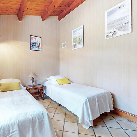 Prázdninový dům 2 Bedroom Stunning In Sur
