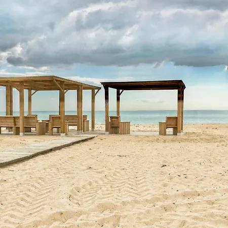 Prázdninový dům 2 Bedroom Stunning In Sur La Faute-sur-Mer