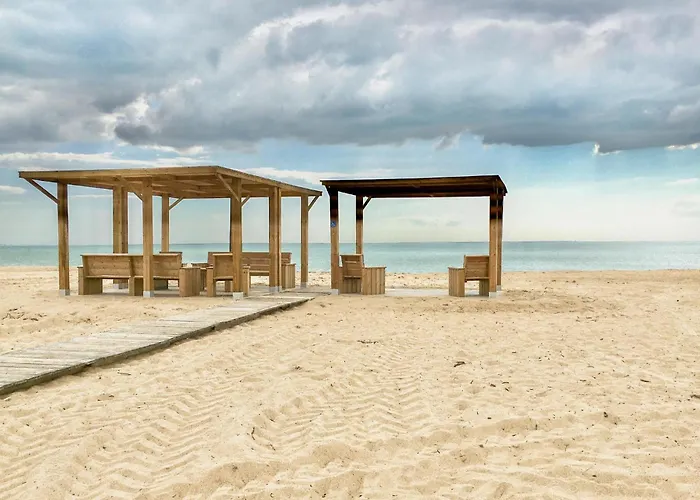 Casa vacanze Awesome In Sur La Faute-sur-Mer